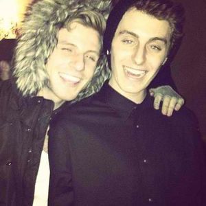 Meet your Posher, Londo